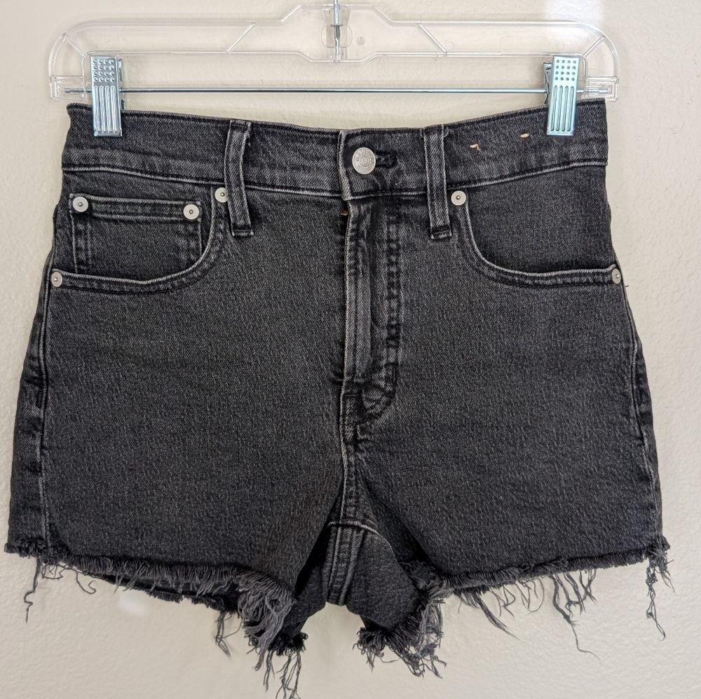 Madewell • Perfect Jean Short W/ Raw Hem